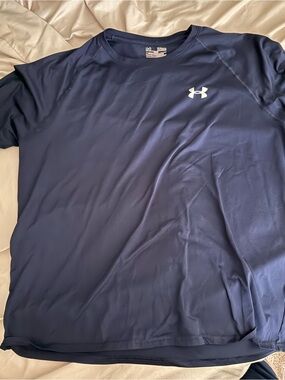 Under Armour Men's Navy Blue Short-Sleeve Athletic Tee